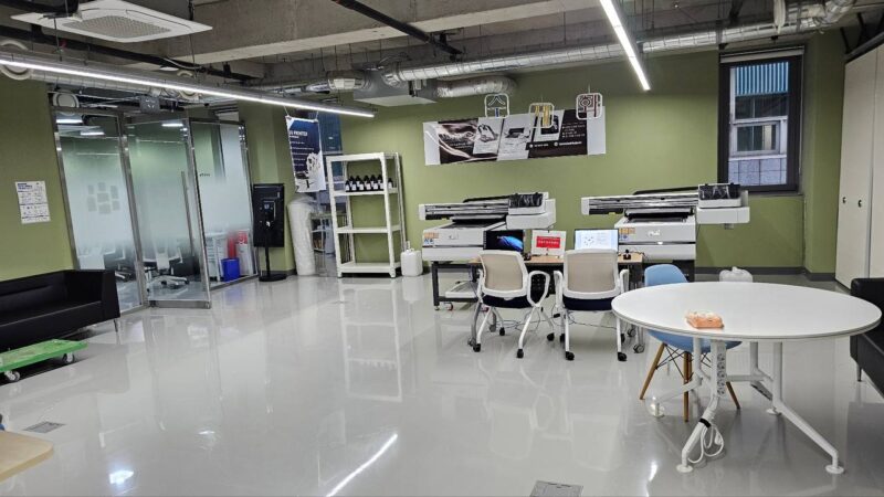 Malaysia Korea Indonesia Startup Co Working Space